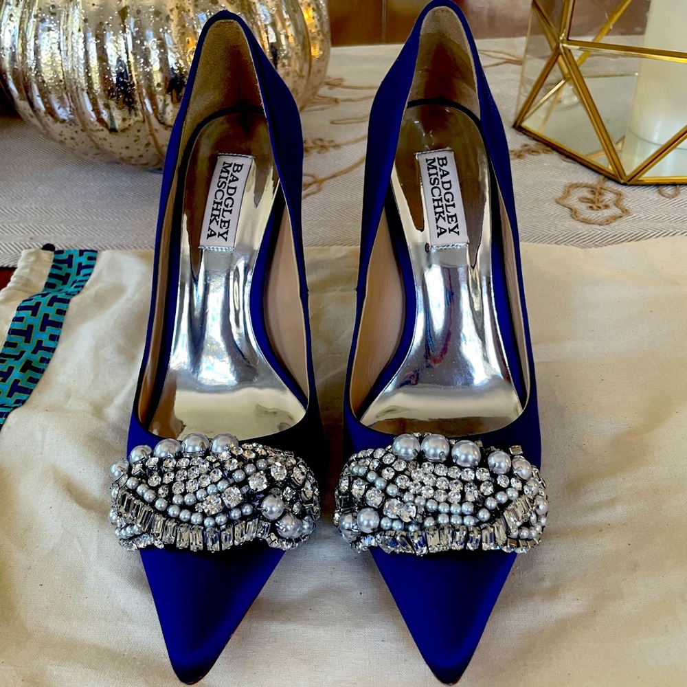 Badgley Mischka Satin Stilletos